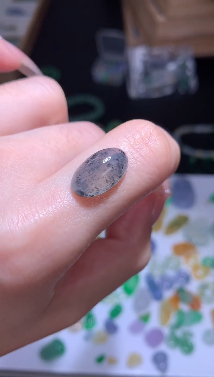 未镶嵌定制翡翠蛋面