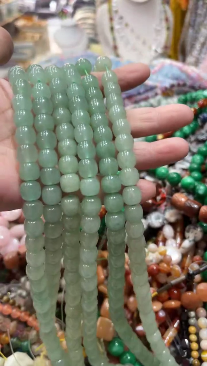 未镶嵌玛瑙/玉髓珠宝半成品一条