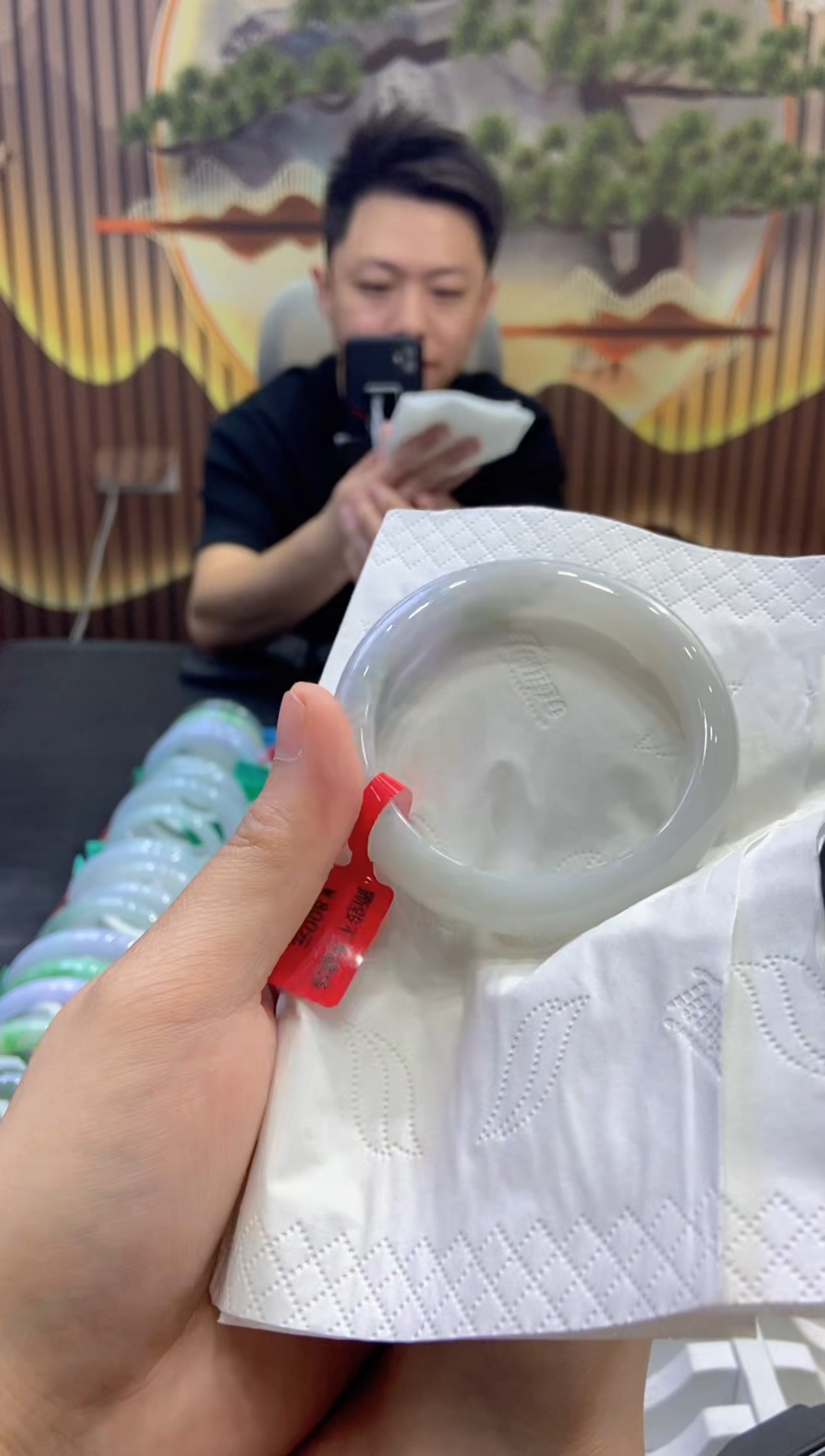 翡翠手镯未镶嵌多人04003