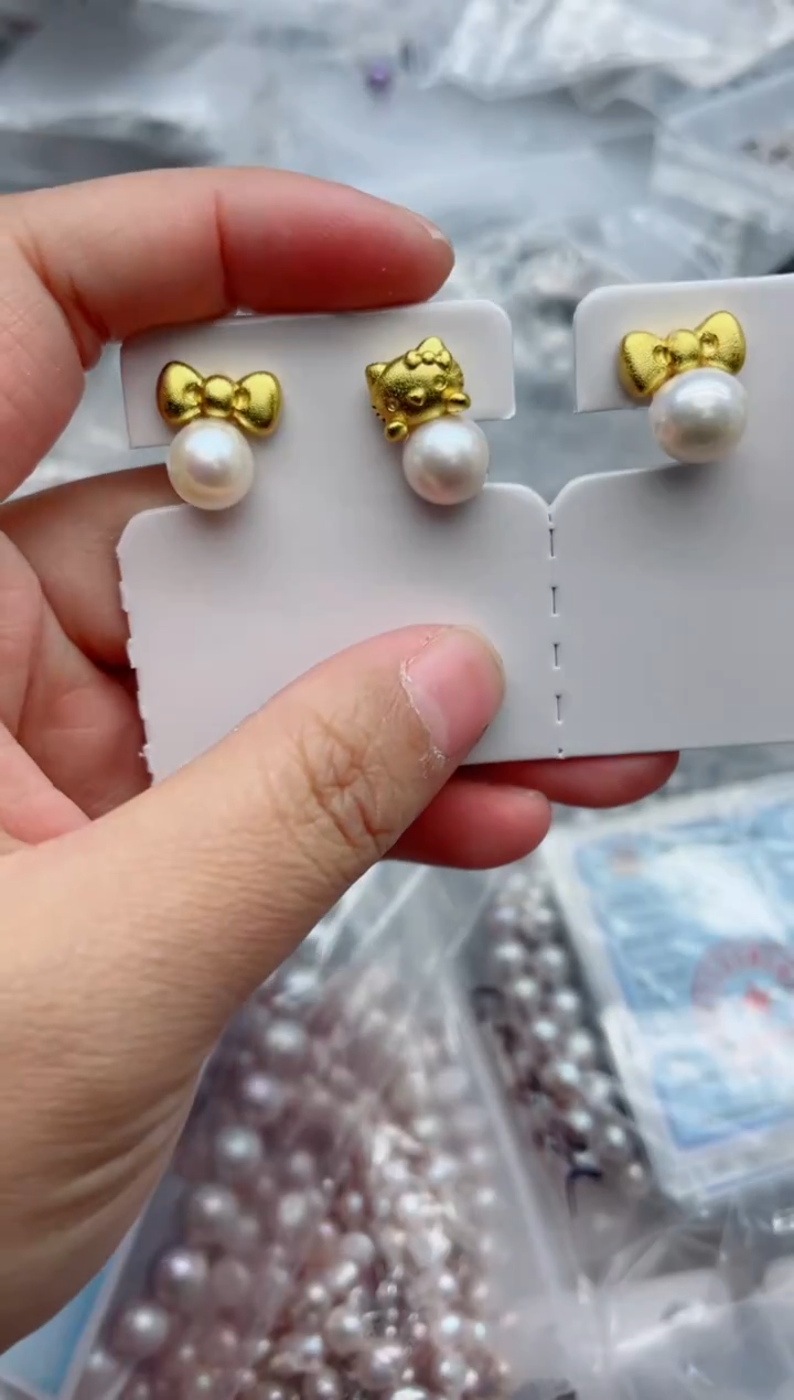 未镶嵌耳饰淡水珍珠多样性发其一，非无暇