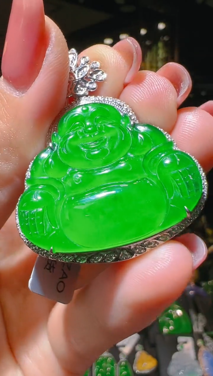 【闪购商品】翡翠吊坠(赠链)18K金镶嵌036