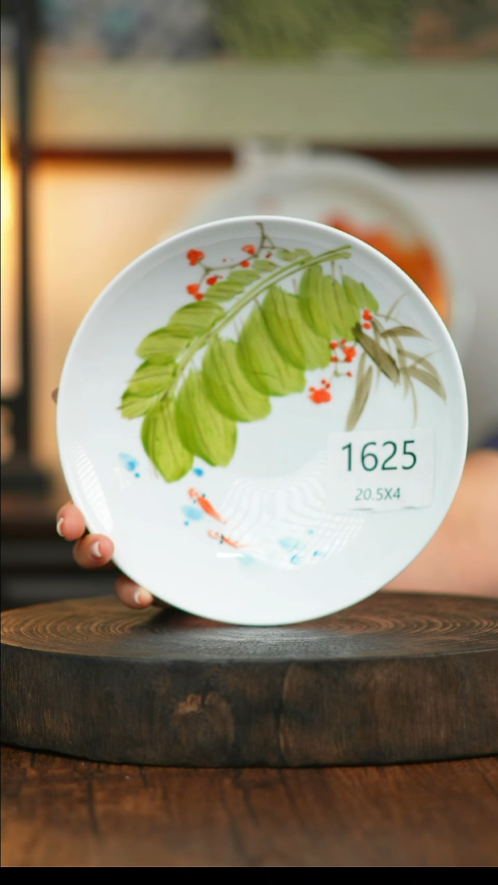 盘景德镇釉下五彩手绘餐具1625