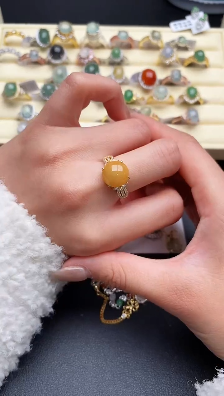 【闪购商品】翡翠戒指银S925镶嵌8888888+9