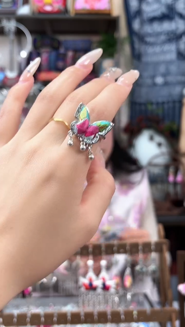 织绣民族风非遗老绣苗银饰品144