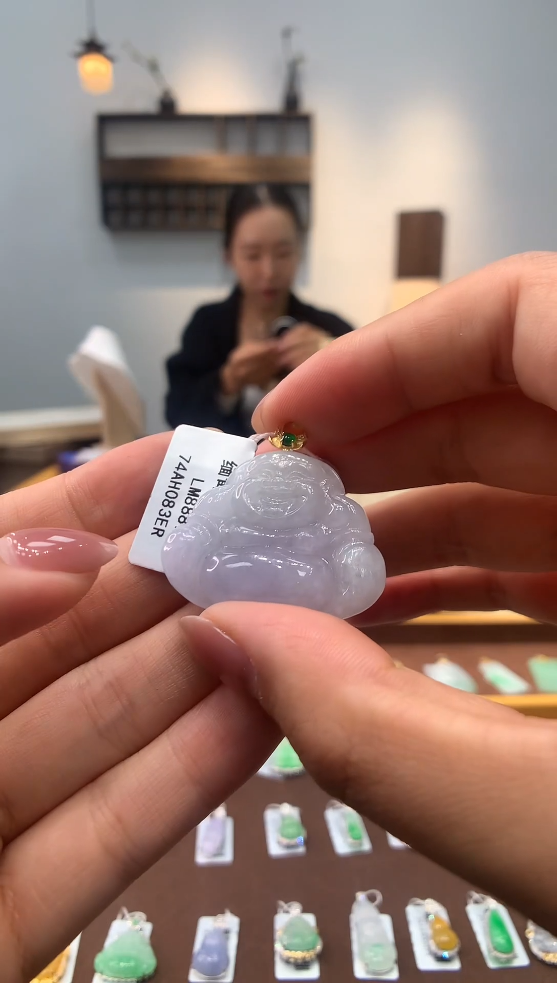 颈饰18K金镶嵌翡翠佛公