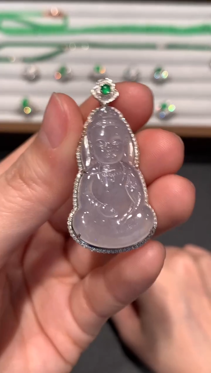 【闪购商品】翡翠吊坠(不含链)18K金镶嵌7800
