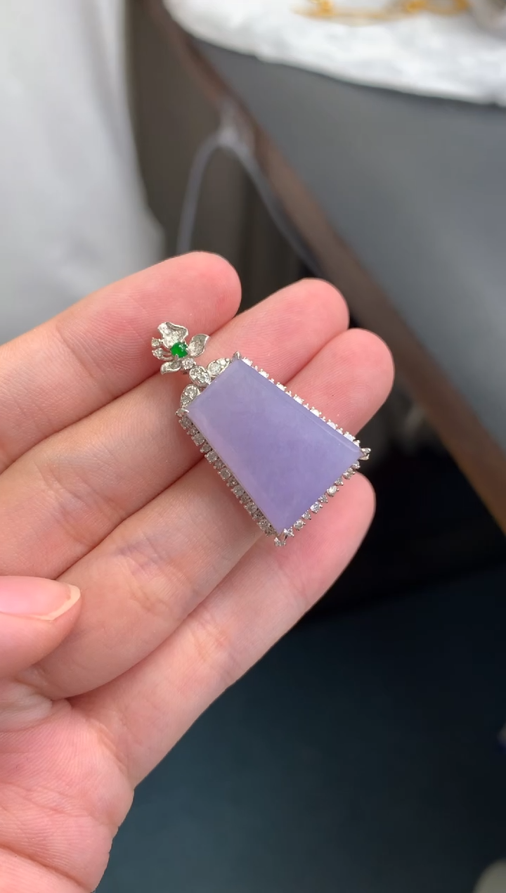 18K金镶嵌摆件翡翠48小时鉴赏期 退货不扣服务费