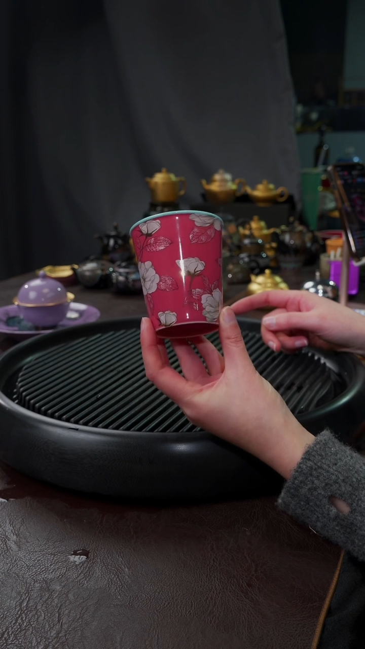 【闪购商品】杯【宜景窑冰莓粉】手绘描金可乐杯