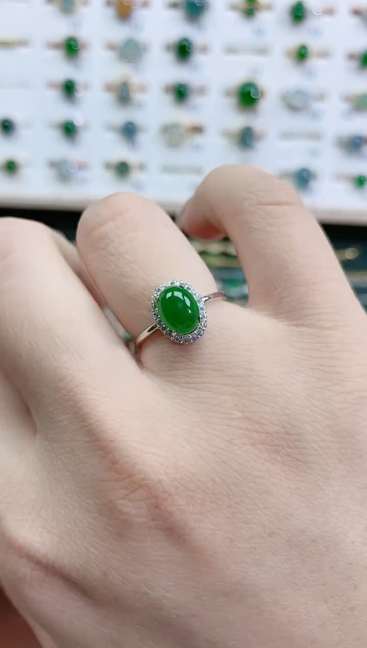 翡翠戒指银S925镶嵌天然翡翠