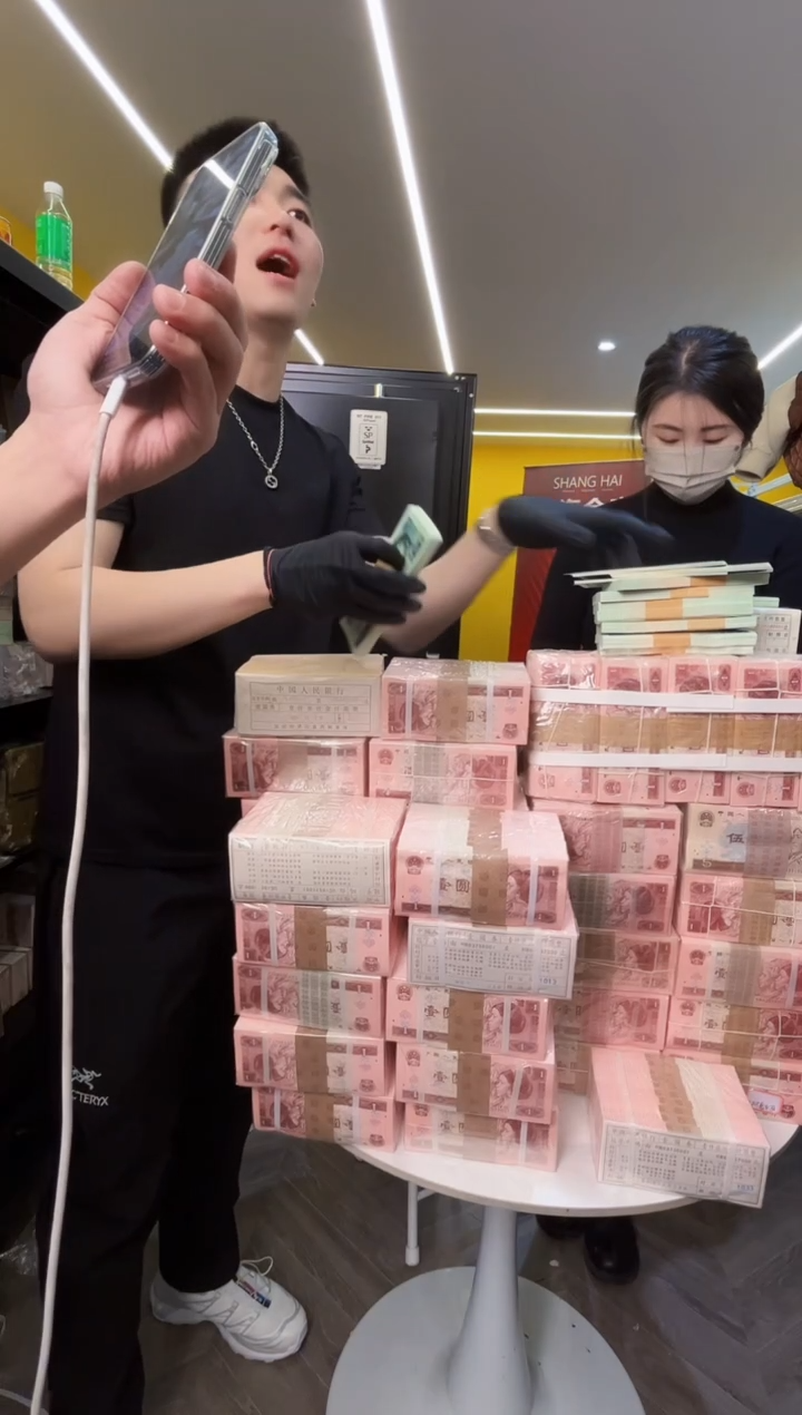 【闪购商品】带评级鉴定-902整刀不挑号