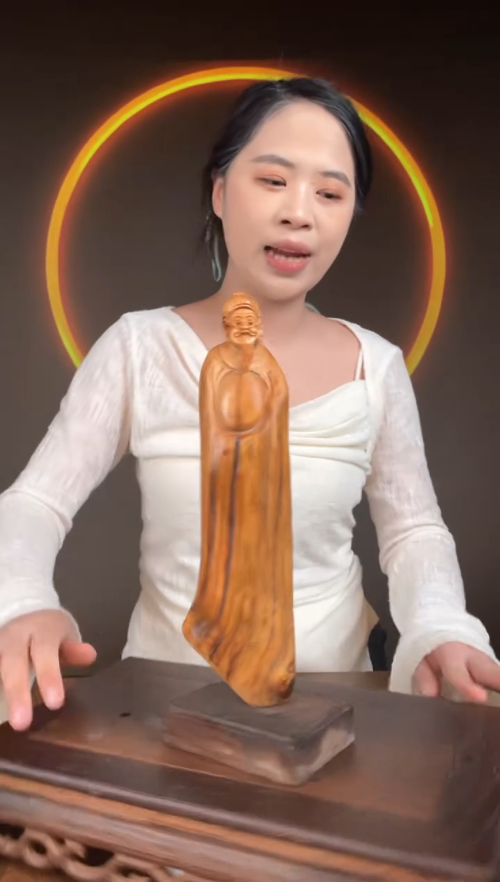 【闪购商品】柏木（崖柏）手工摆件,先抢先得!