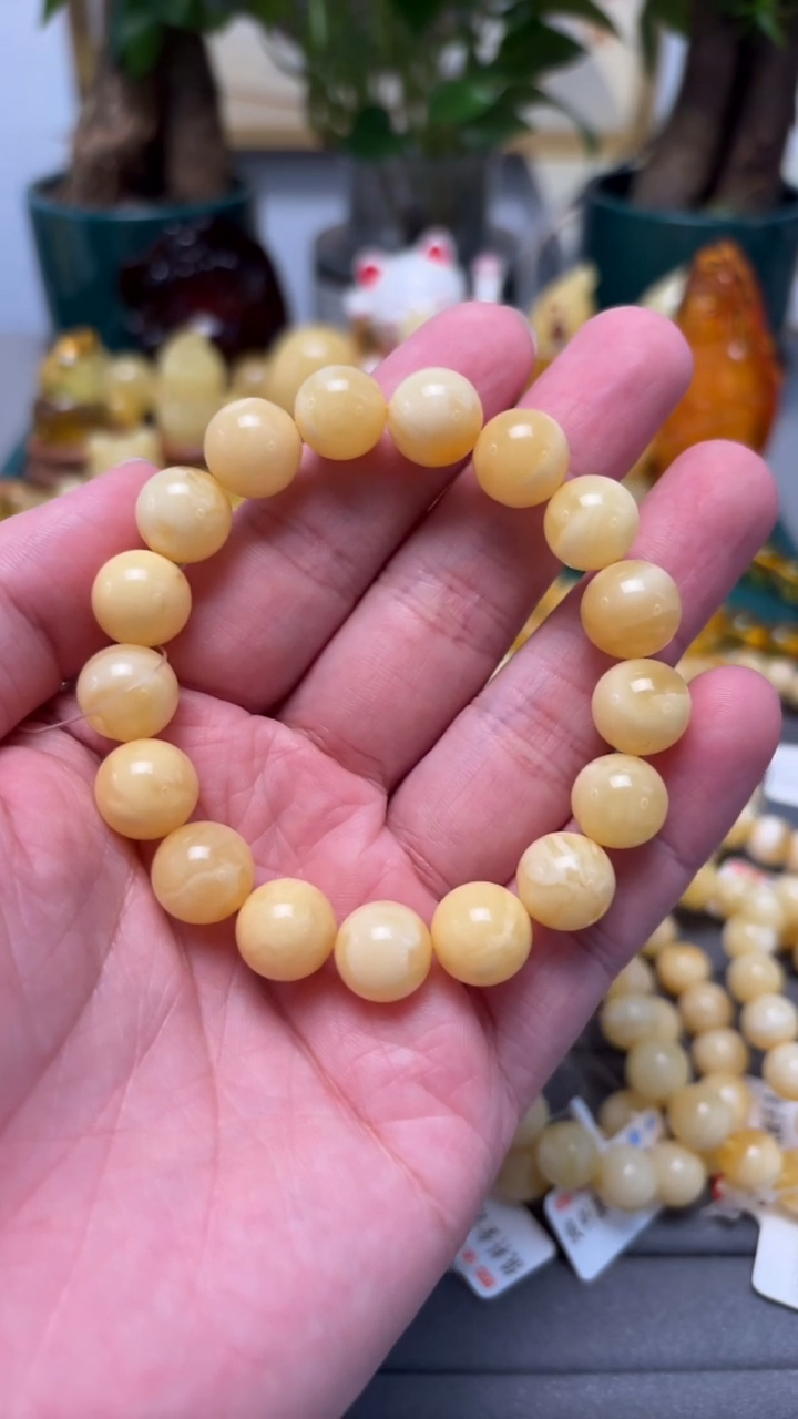 手串琥珀未镶嵌p29俄白花蜡单圈 14.86克 11+mm