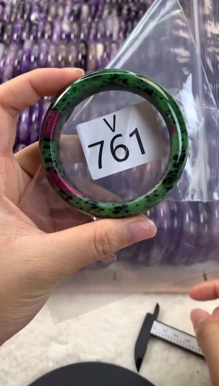 【闪购商品】水晶水晶手镯V未镶嵌761-55+