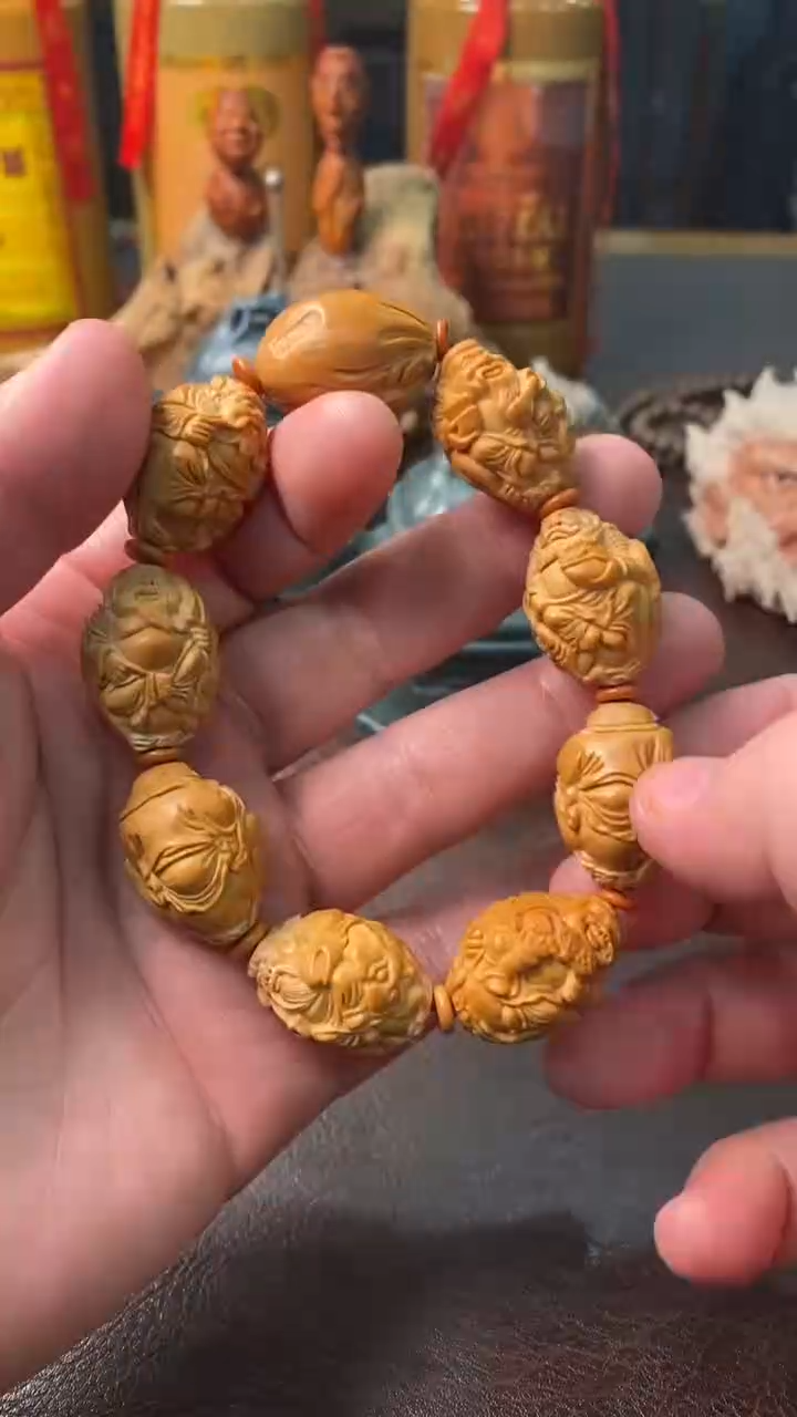 【闪购商品】橄榄核手串/手链1-骑兽八仙手串一条