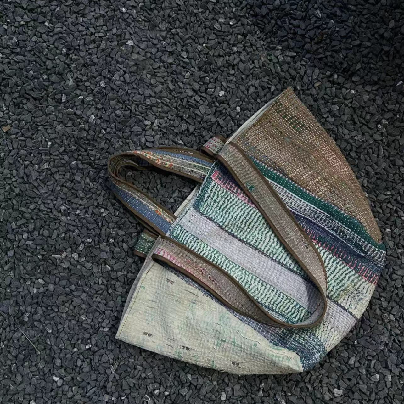 小麦351-400好物分享时尚休闲百搭女士条纹简约文艺户外单肩包