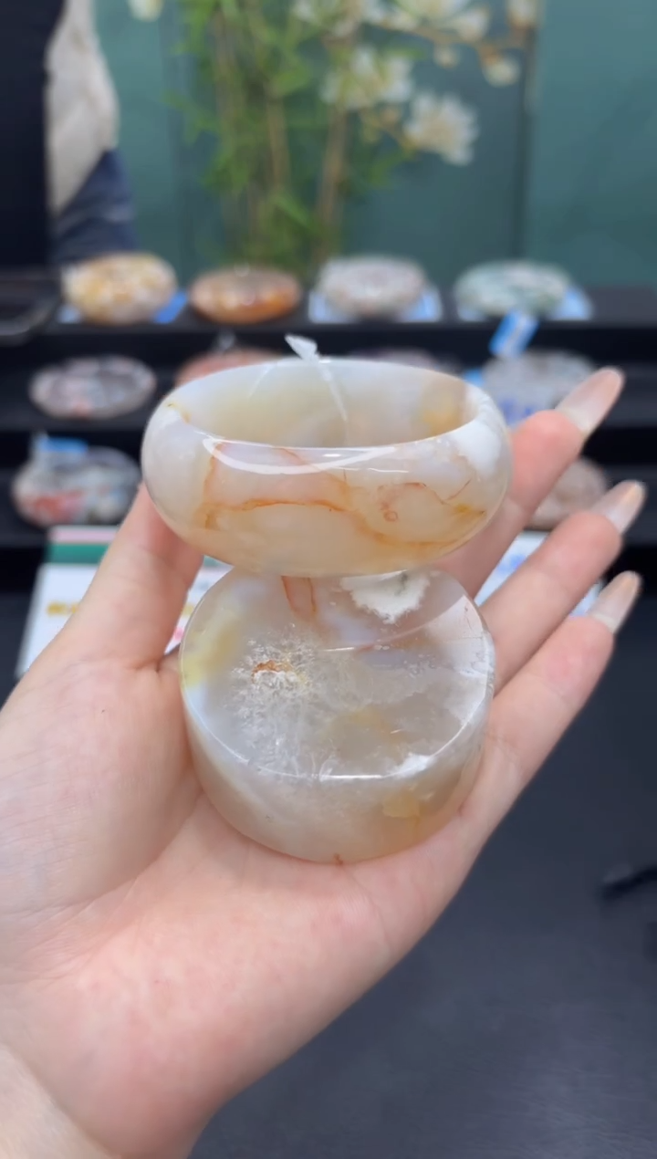 石英质玉未镶嵌手镯A192(58圈赠送镯心)