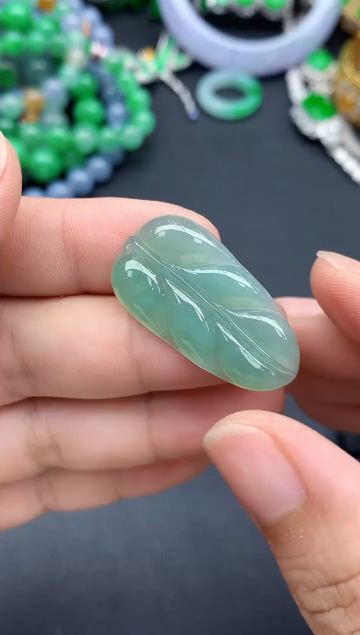 颈饰未镶嵌翡翠41-春日珠宝