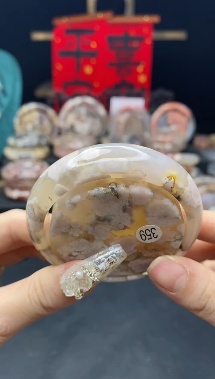 【闪购商品】石英质玉手镯（圆镯）未镶嵌55