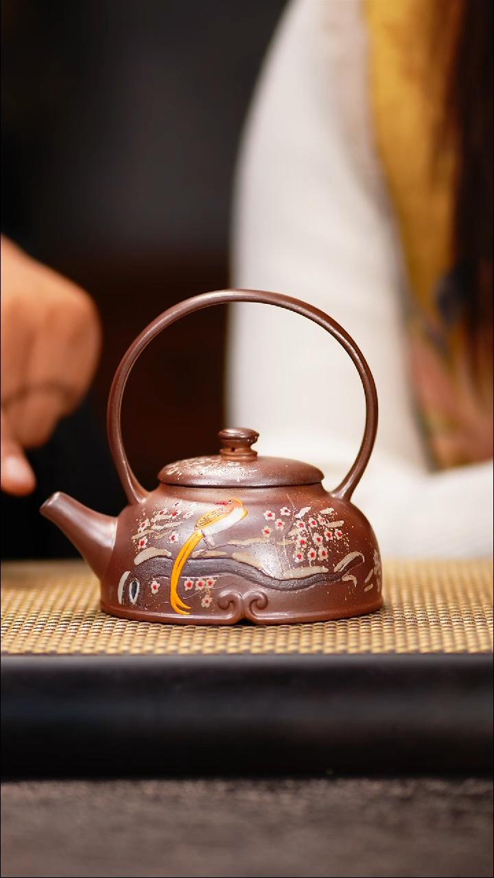 YHY59沉香段柴烧 一生所爱提梁·（花鸟）