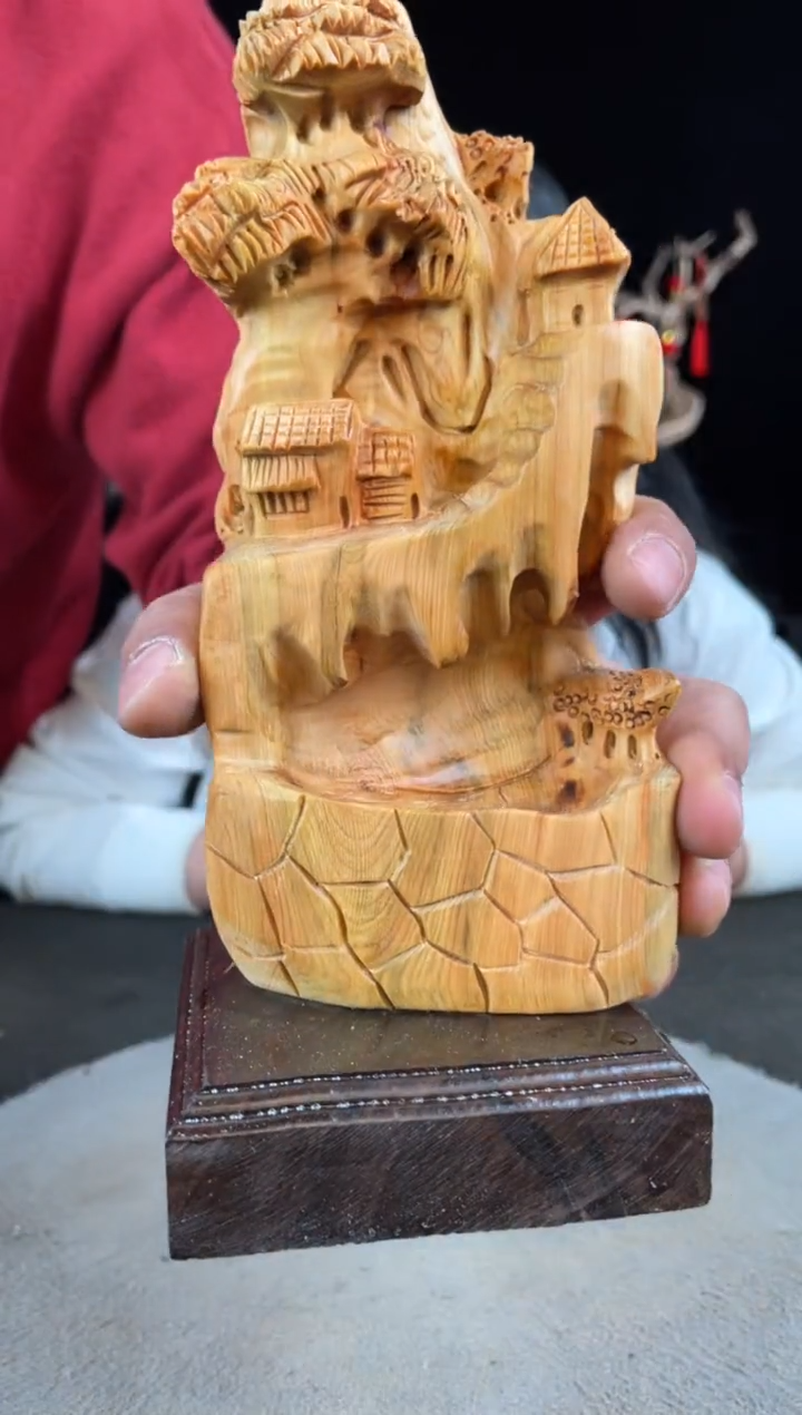 【闪购商品】柏木（崖柏）其他手工摆件,先抢先得!