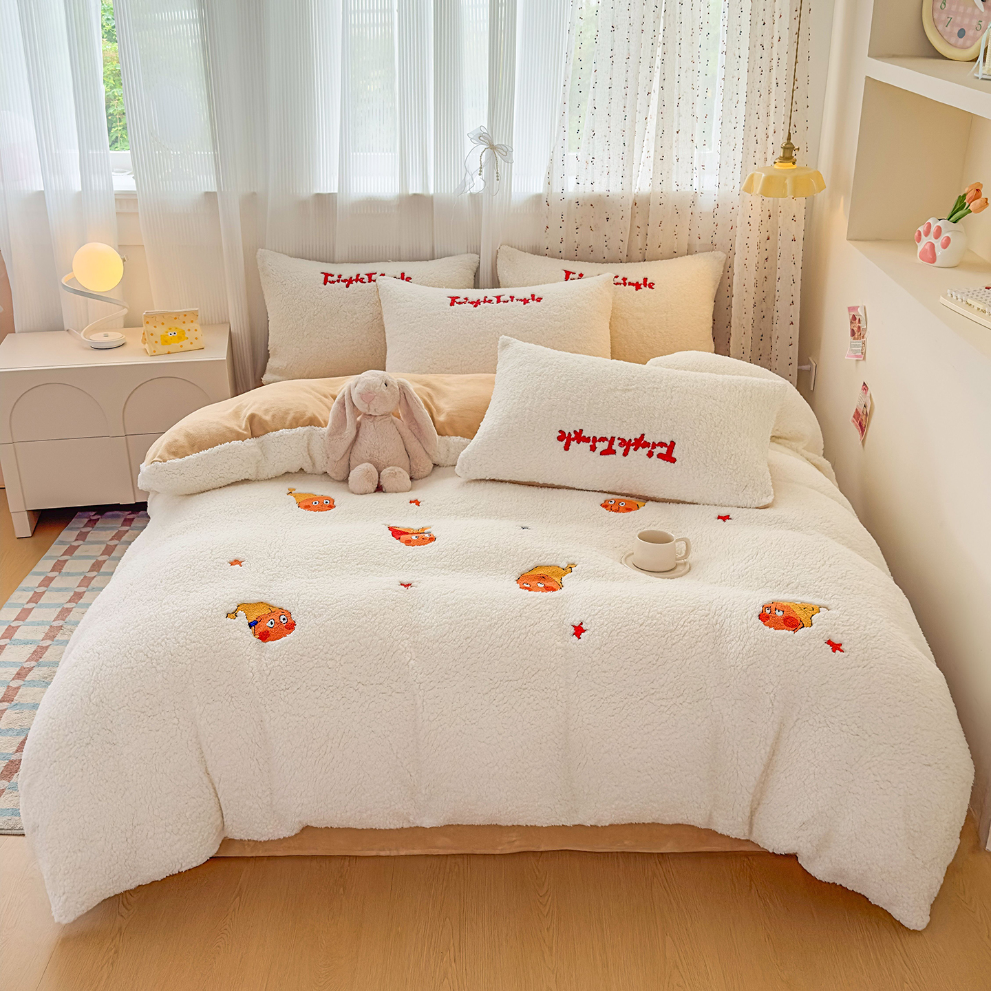 秋冬新款加厚A类羊羔绒牛奶绒星星人毛巾绣四件套柔软保暖防静电