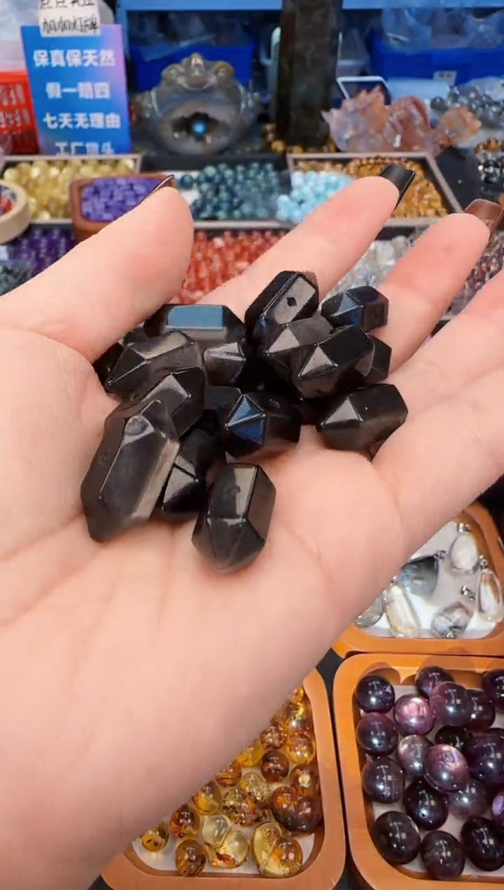 未镶嵌黑曜岩颈饰3a多样性发其一/11.26/1个