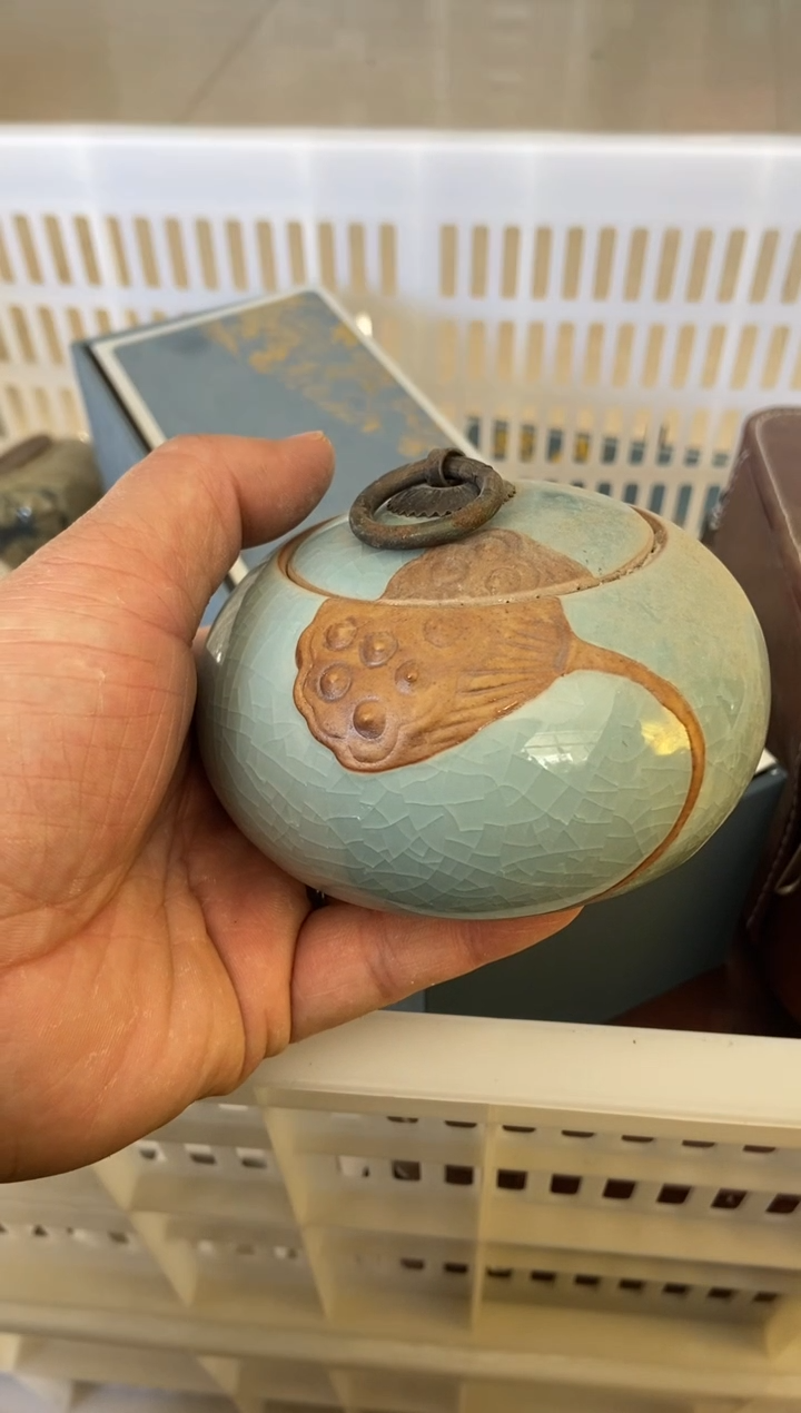 杯无运费险有瑕疵的摄影的产品有使用过的痕迹有点脏介意勿拍