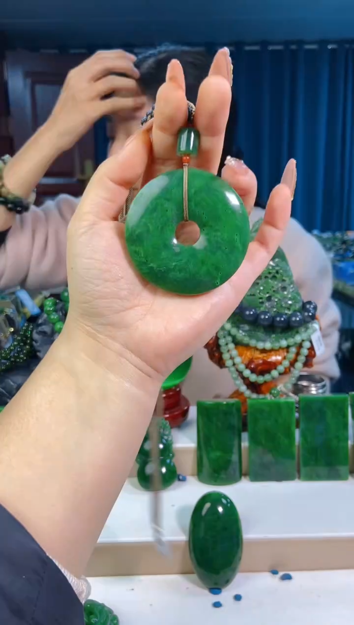 【闪购商品】和田玉挂件未镶嵌1