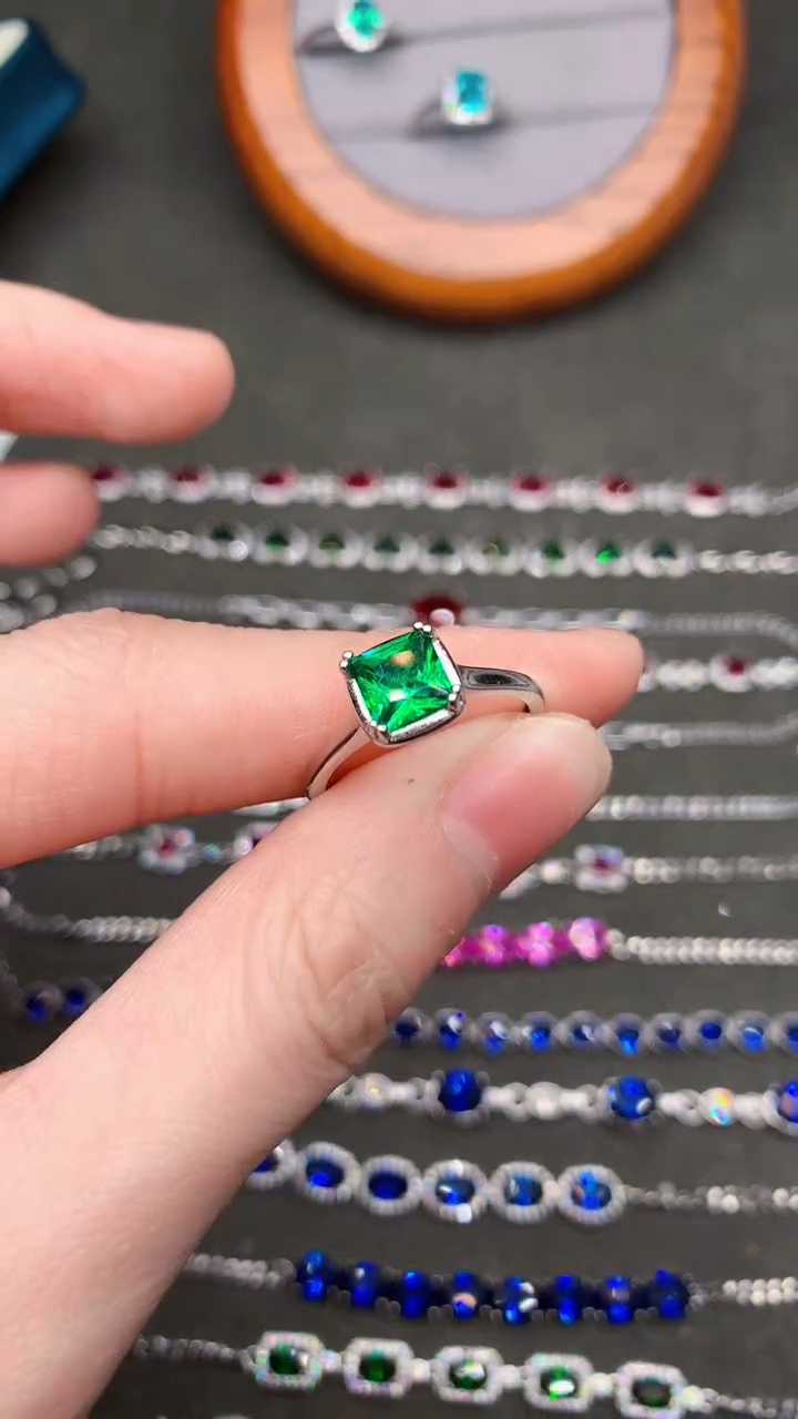 【闪购商品】透辉石戒指银S925镶嵌......