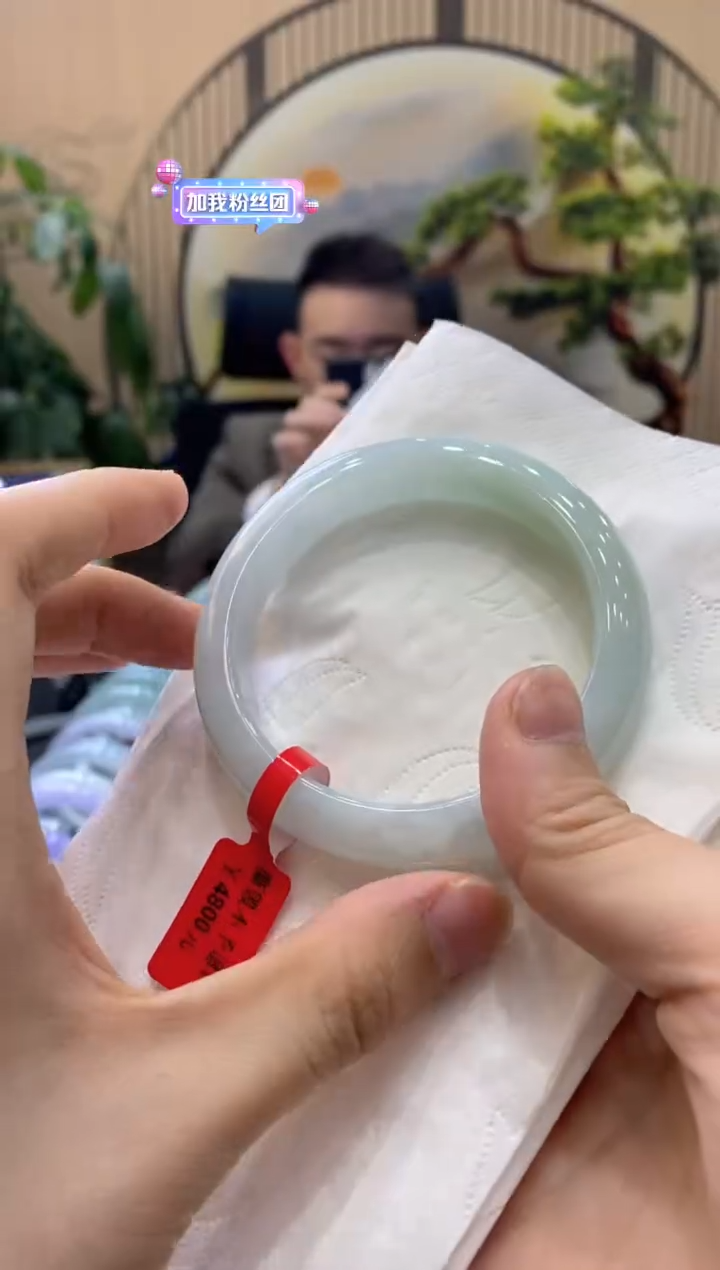 【闪购商品】翡翠手镯未镶嵌000006593