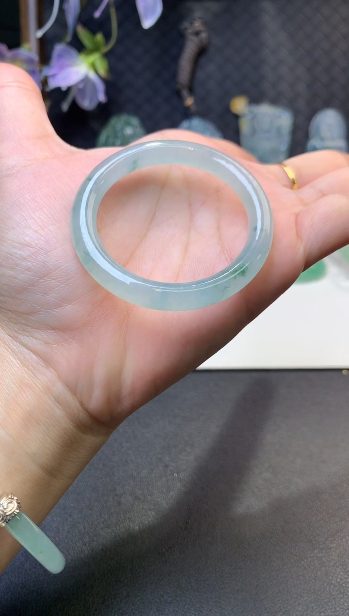 未镶嵌定制翡翠毛货