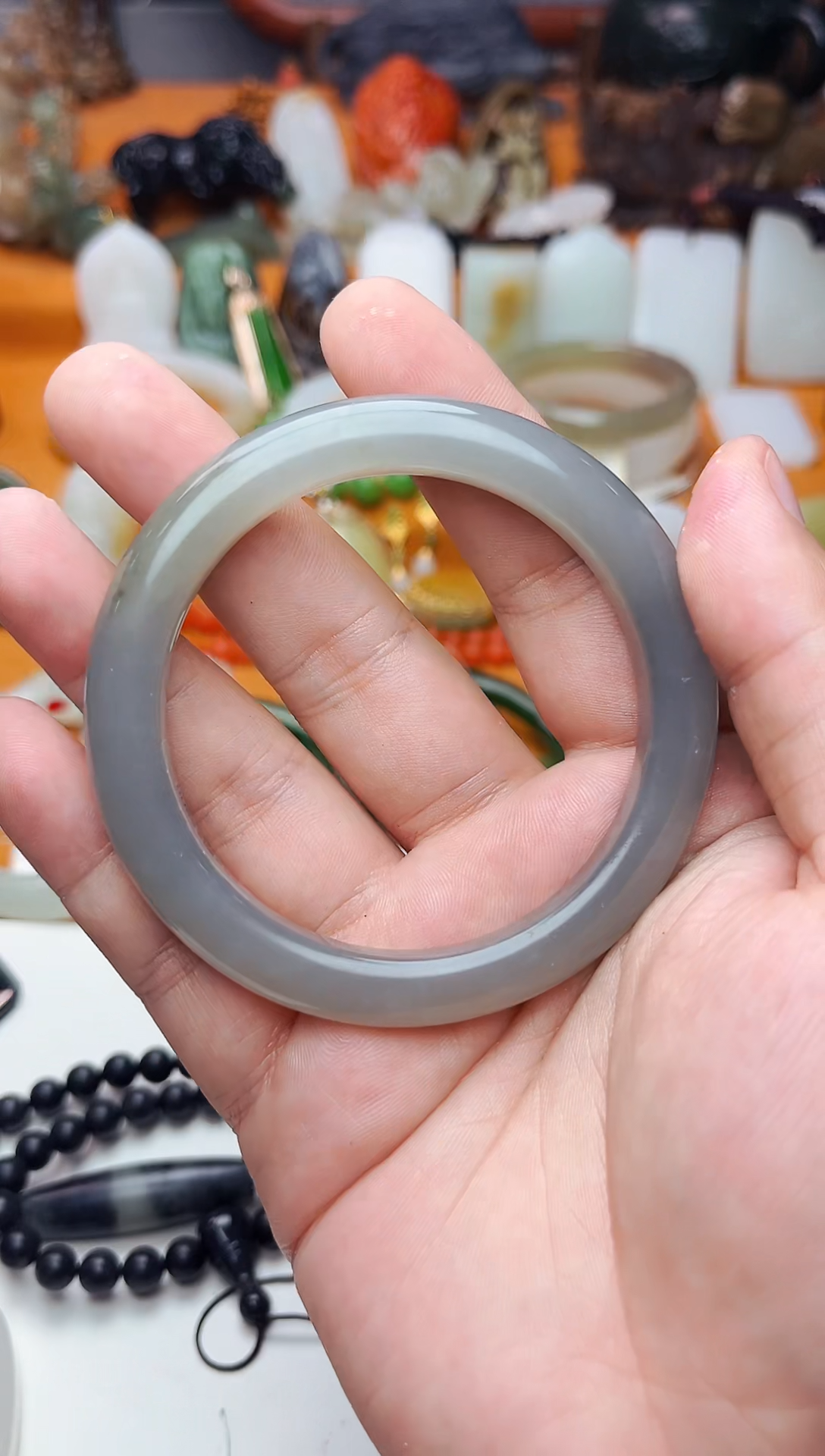 【闪购商品】和田玉手镯未镶嵌58圈口01