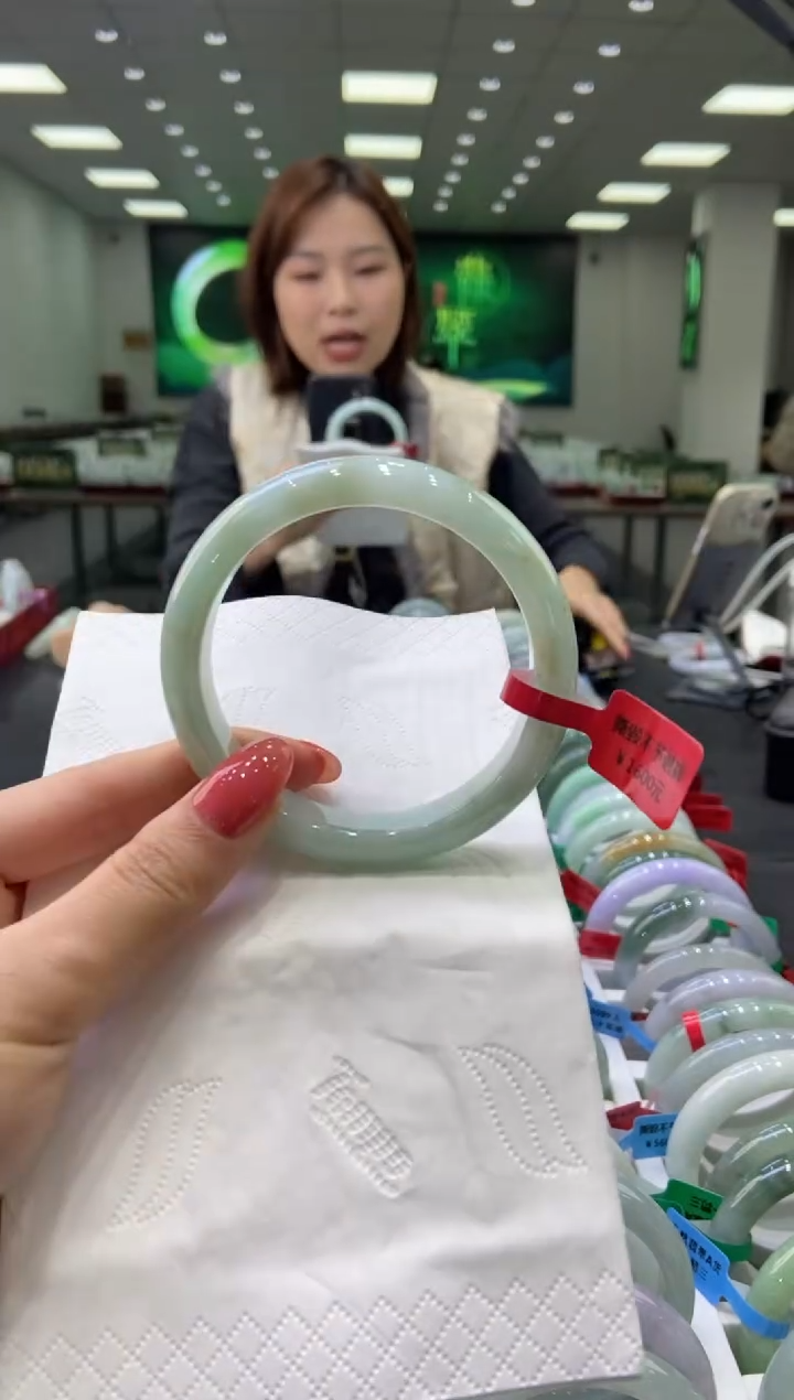 未镶嵌手镯翡翠0055536