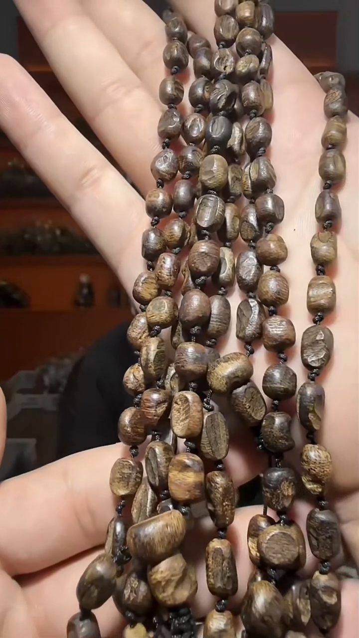 沉香手串10号奇楠多样性发一