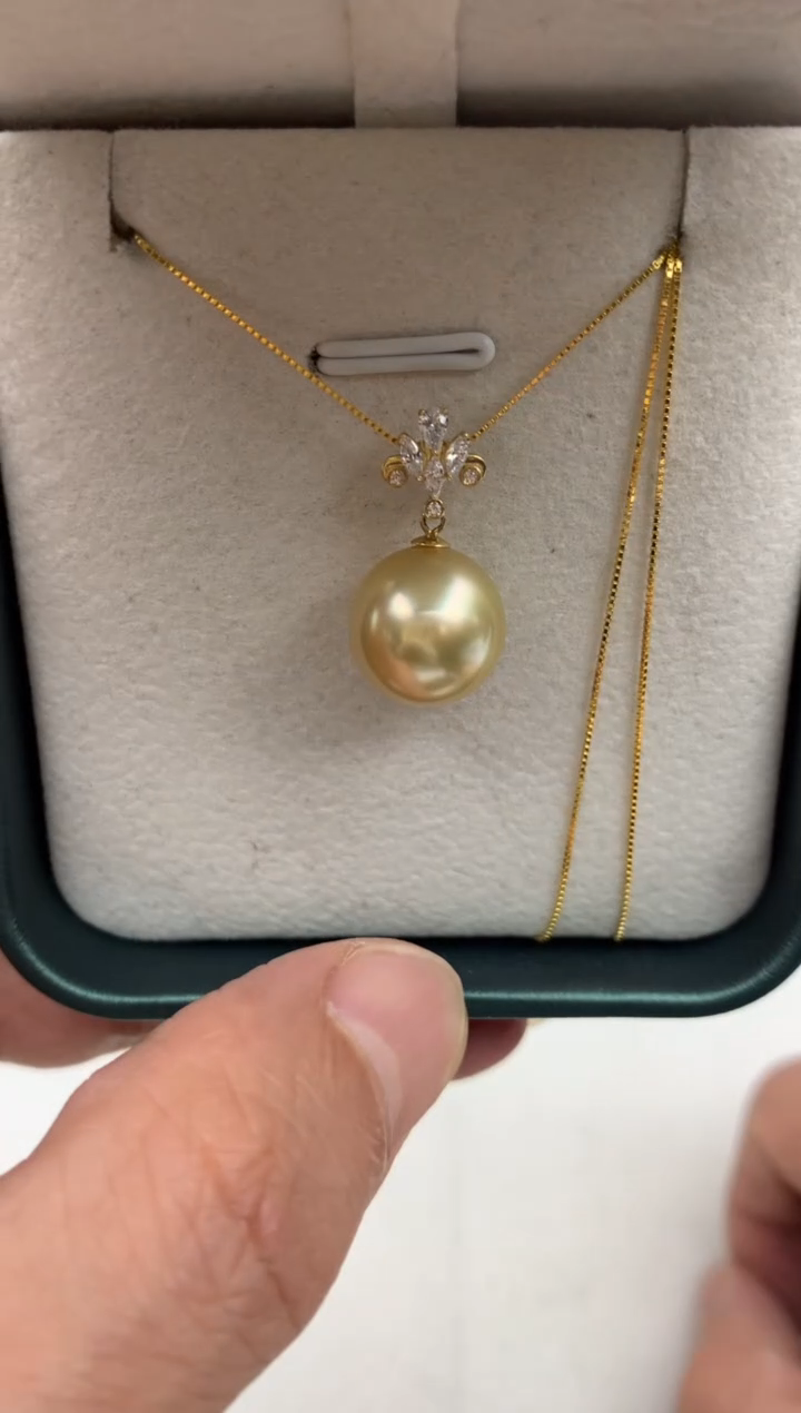 18K金镶嵌ff海水珍珠金珠吊坠(赠链）