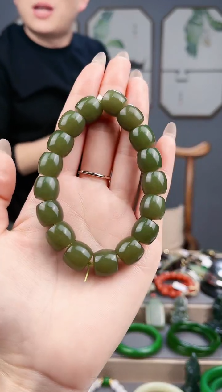 【闪购商品】和田玉颈饰未镶嵌AA多样性发货