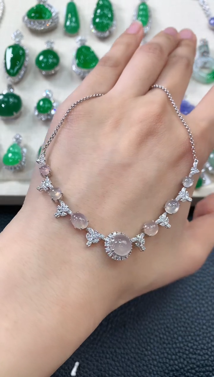 【闪购商品】翡翠吊坠(不含链)18K金镶嵌D93       有色差