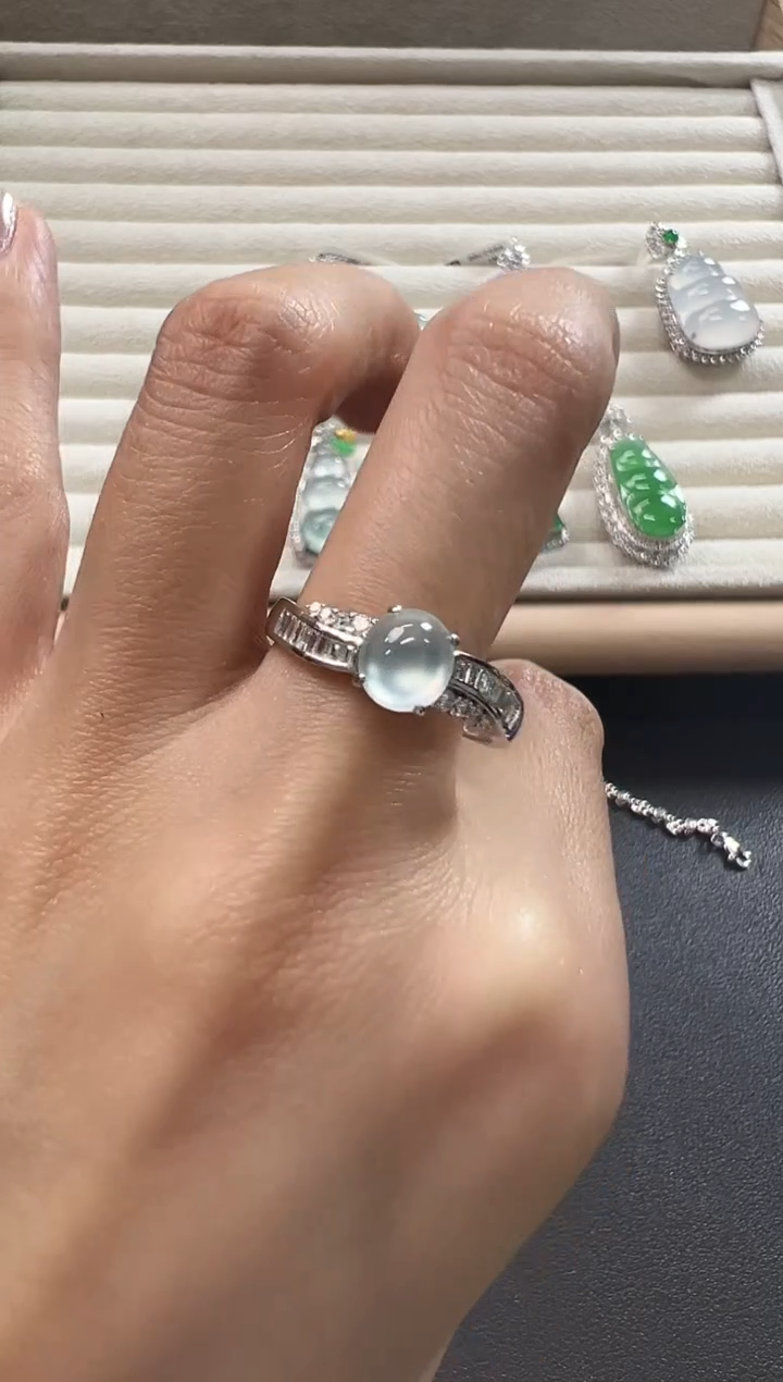 18K金镶嵌戒指翡翠KYC1206-019