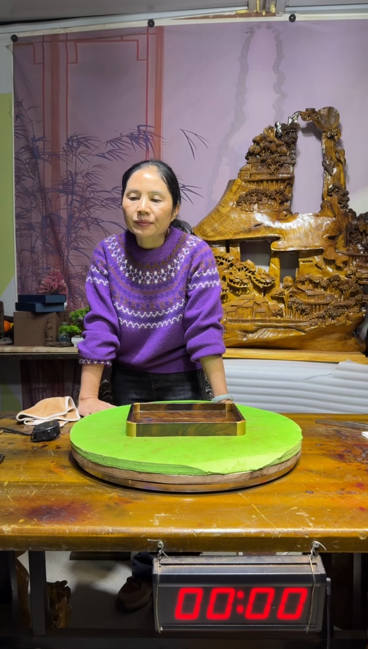 金丝楠中*龙金丝楠木雕刻摆件