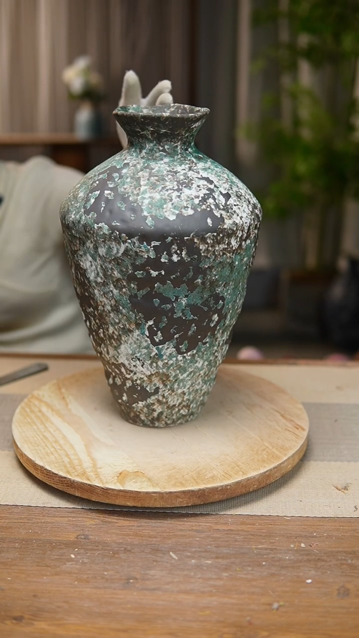 【闪购商品】陶瓷  花器涂鸦绿高脚