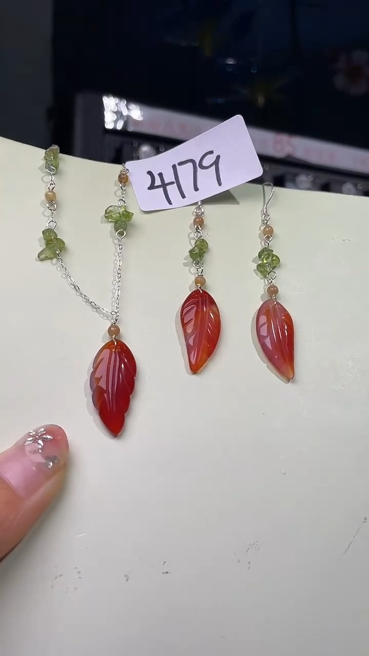 未镶嵌颈饰玛瑙/玉髓喜欢拍
