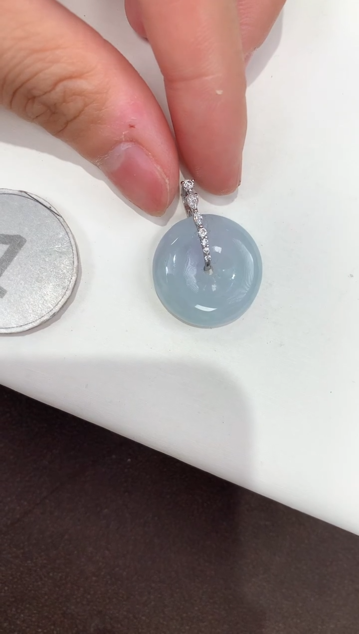 颈饰18K金镶嵌翡翠天然缅甸A货翡翠