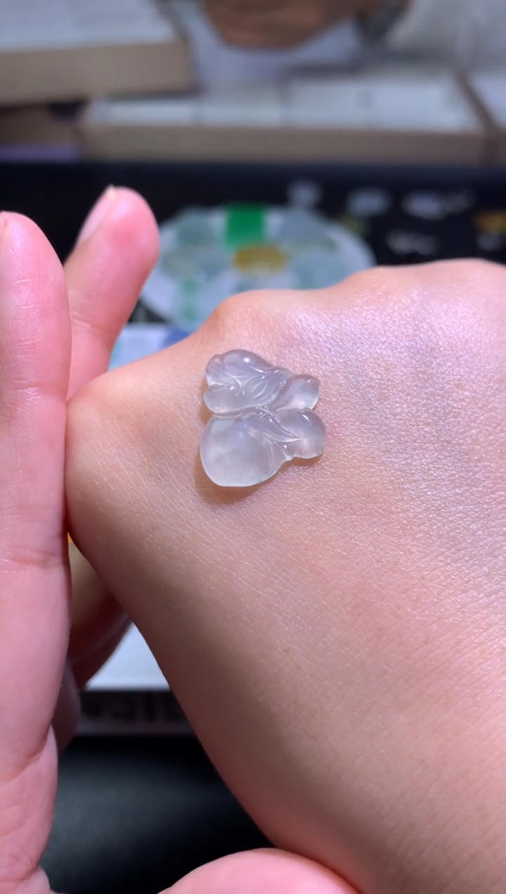 定制翡翠未镶嵌毛货