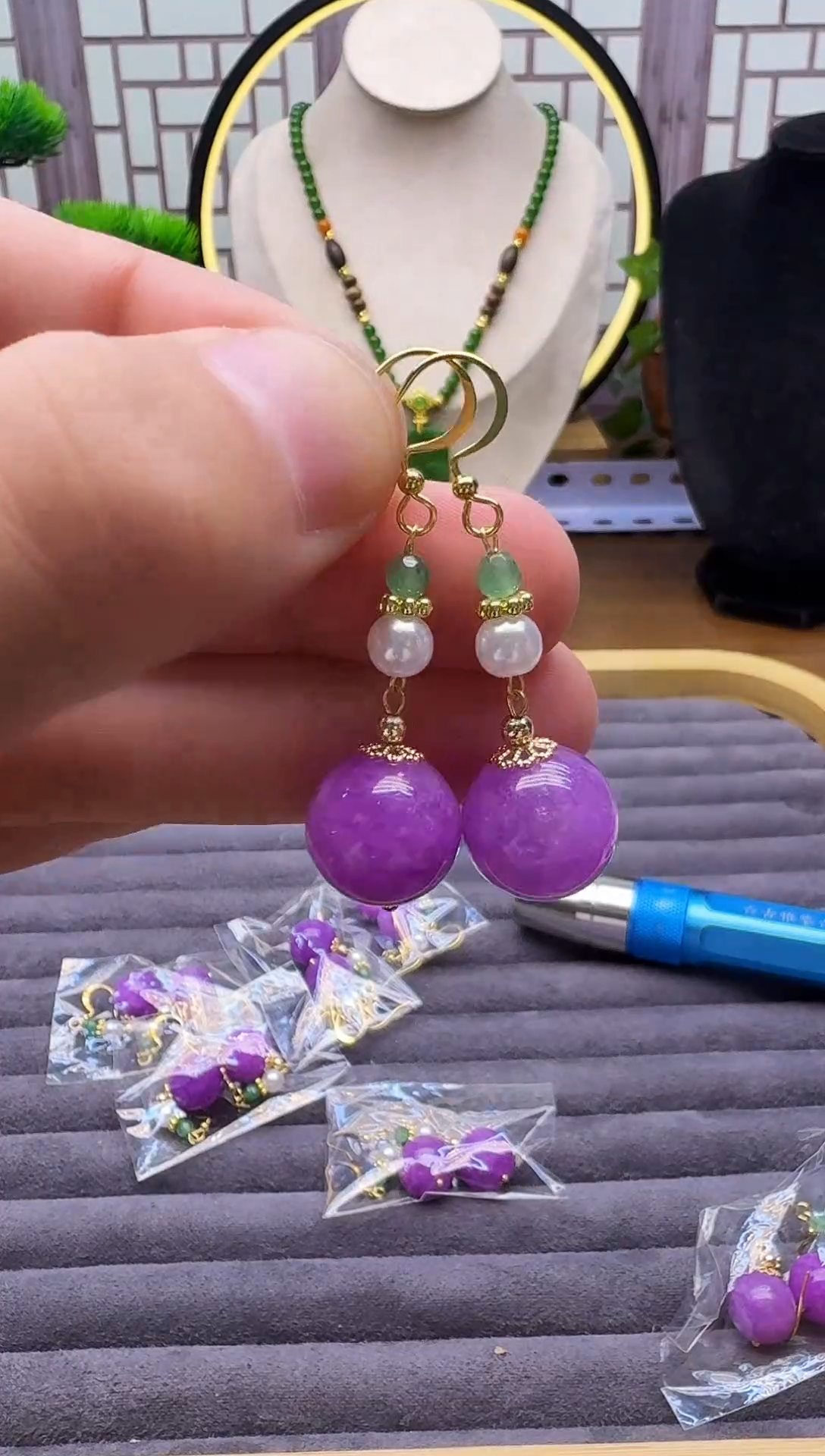 14K金镶嵌翡翠耳饰QL09      