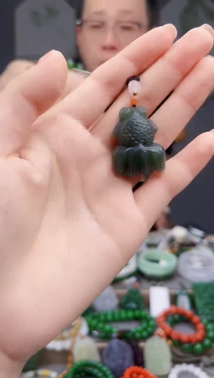 颈饰未镶嵌和田玉多样性发货拍一发一