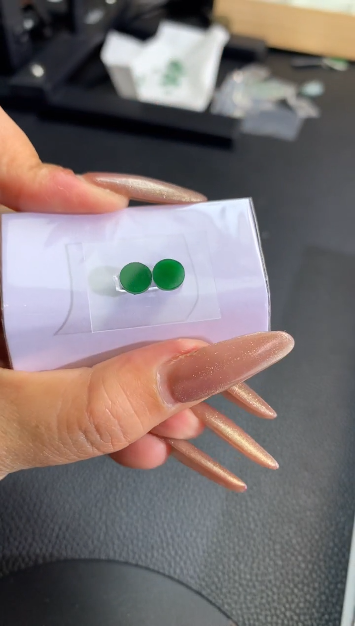 【闪购商品】定制翡翠未镶嵌翡翠