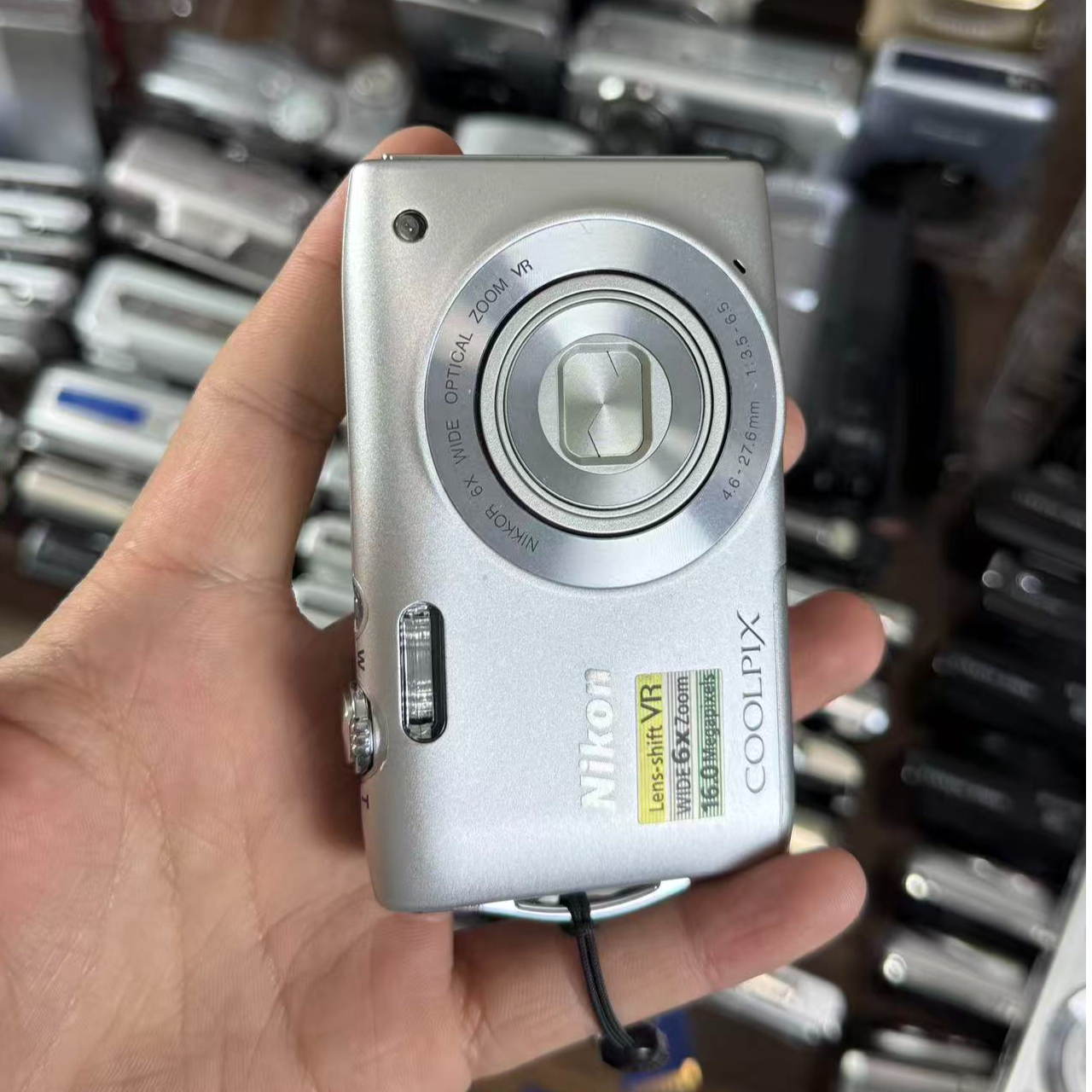 95新 Nikon/尼康 95新尼康S33001600万像素6倍变焦数码相机