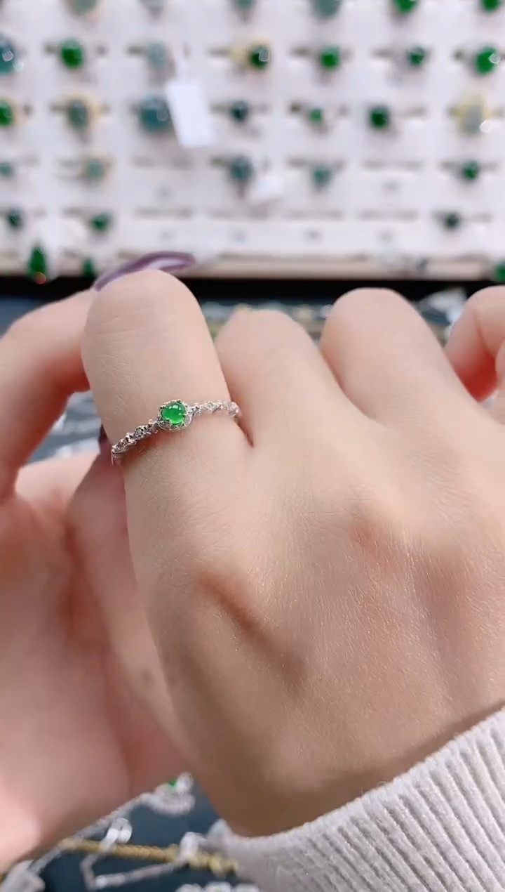 【闪购商品】翡翠戒指银S925镶嵌天然翡翠