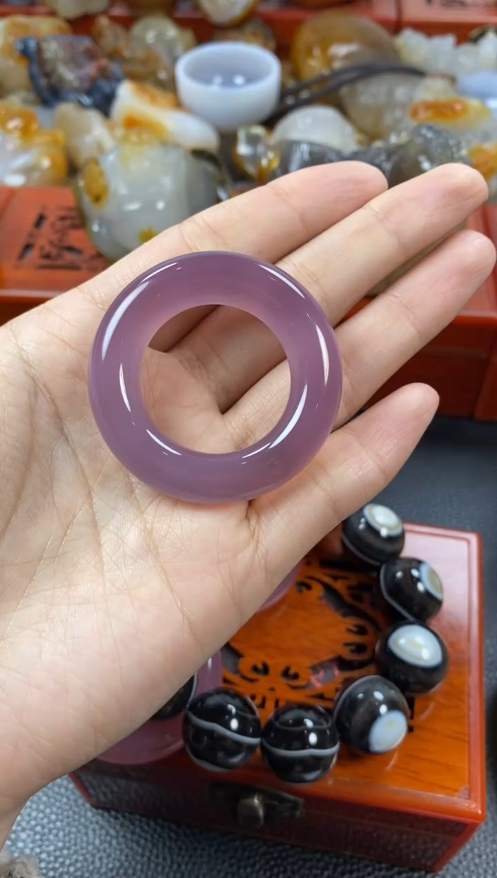 【闪购商品】玛瑙/玉髓挂件未镶嵌1