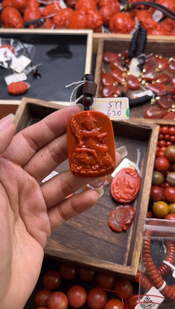 【闪购商品】南红玛瑙珠宝奇石未镶嵌577